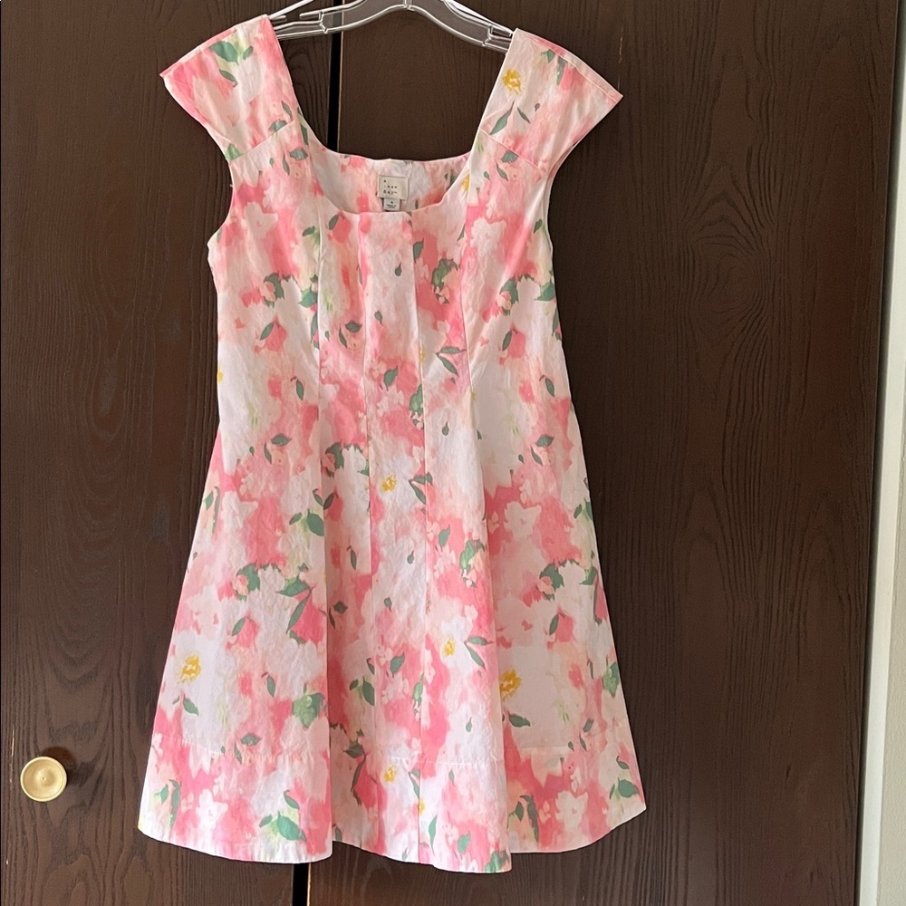 A new day sleeveless pink and white floral summer dress. Size 6